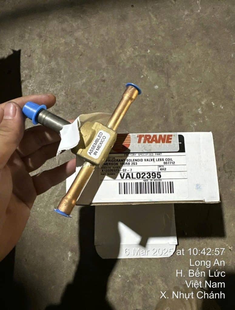 SOLENOID VALVE - TRANE — BKIC